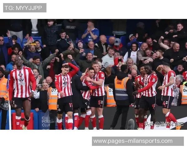 英超第9轮裁判安排揭晓泰勒执法曼联对布莱顿胡珀掌控利物浦比赛