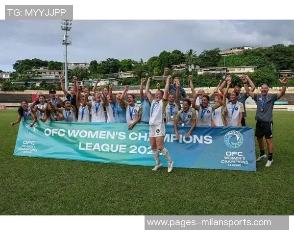 武汉女足主帅分析五线作战挑战强调奥克兰联身体素质与侵略性优势 武汉女足主帅分析五线作战挑战强调奥克兰联身体素质与侵略性优势