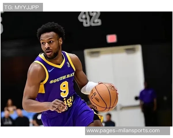 夸梅直言布朗尼球衣销量全赖其父亲影响力引发热议